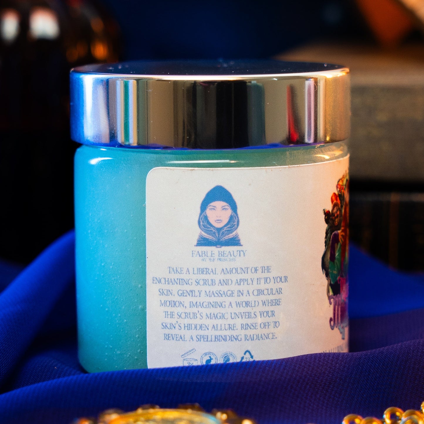 Madame Mystique - Magical Sugar Scrub - Silky Cocoa Butter, Luxe Cashmere, Enchanting Saffron