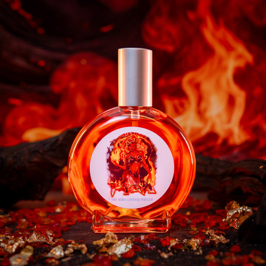 Pyra - Perfume - Smooth Palo Santo, Invigorating Mandarin, Coconut Shavings