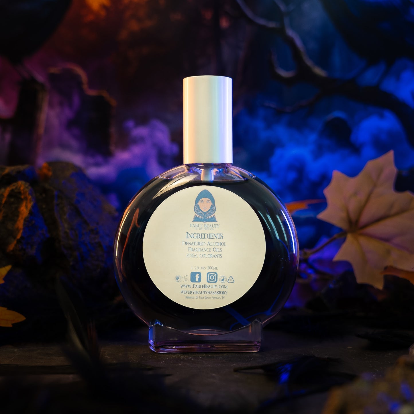 Raven - Perfume - Fresh Gingerbread, Bourbon Soaked Vanilla, Sugary Icing