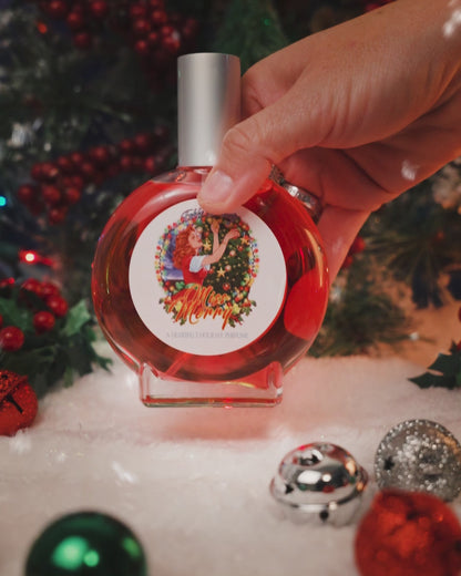 Miss Merry - Perfume - Apple Spice, Cranberry Marmalade, Cozy Christmas Tree