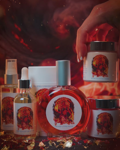 Pyra - Beauty Box - Smooth Palo Santo, Invigorating Mandarin, Coconut Shavings